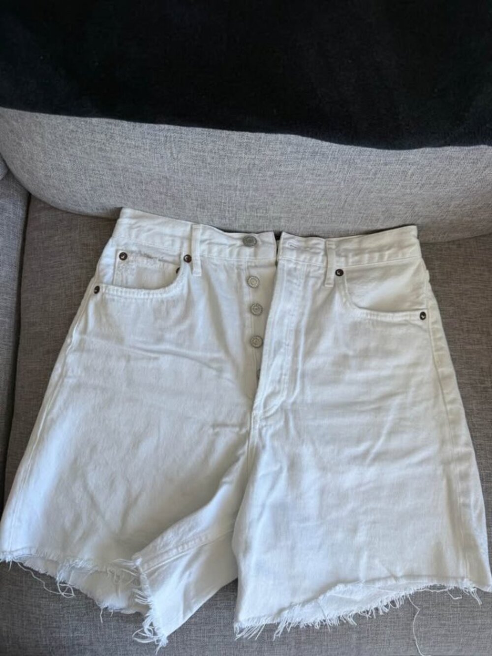 Denim shorts - Picture 2 of 3